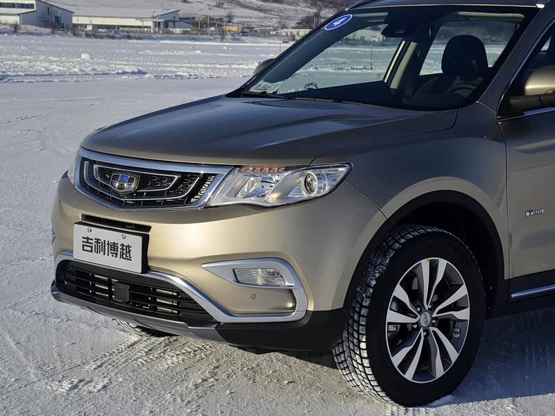 吉利汽车 博越 2016款 1.8td 自动四驱智尊型
