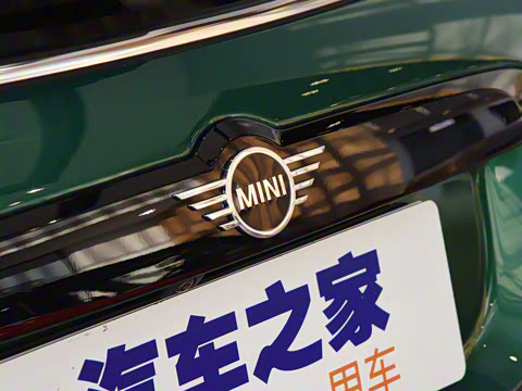 2021�� 1.5T COOPER ALL4