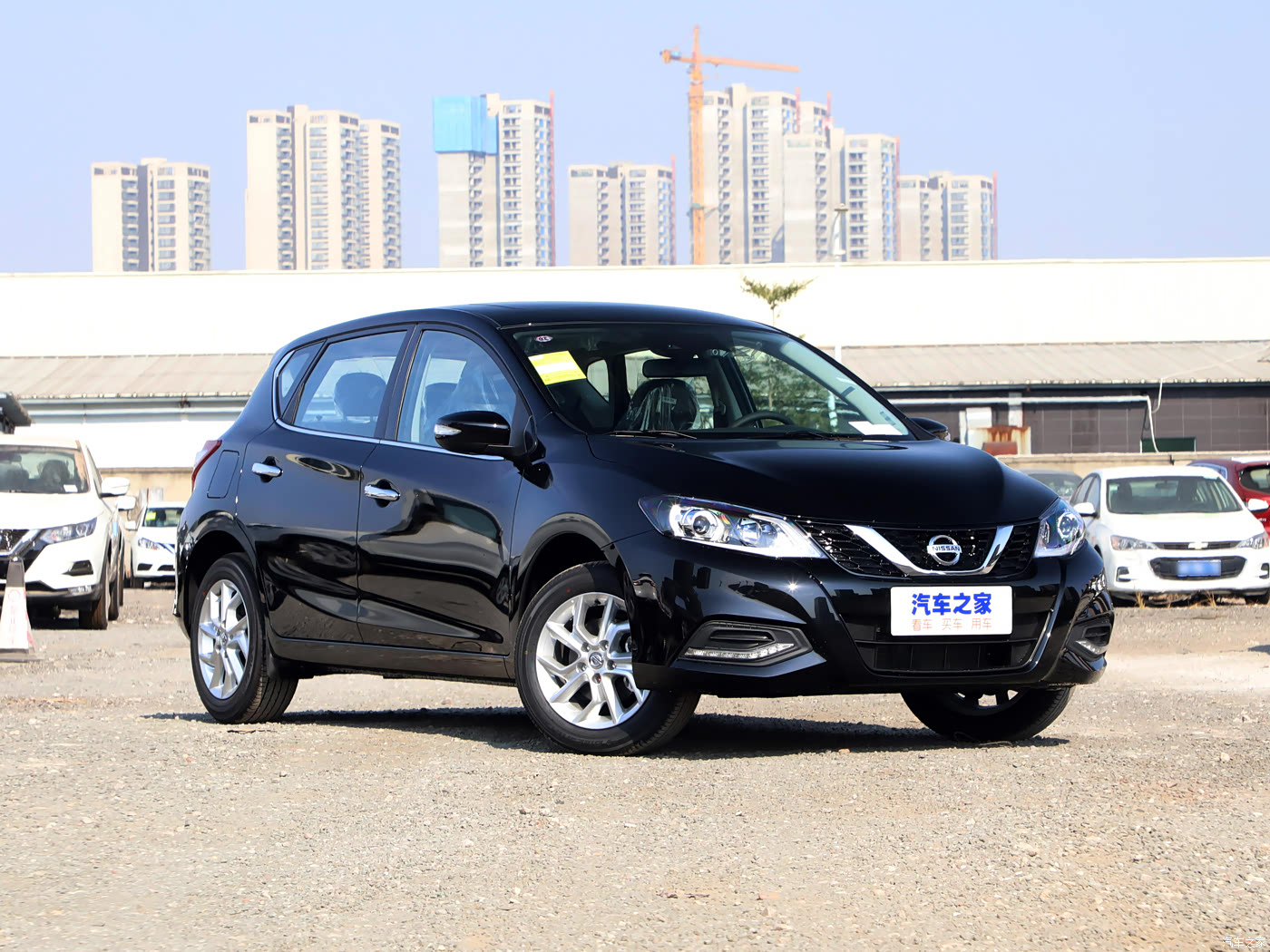 汽车图片 日产 骐达tiida 2021款 1.