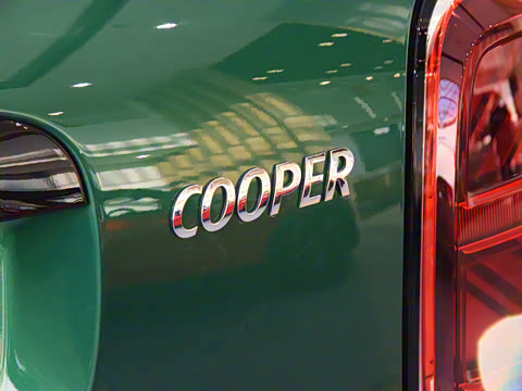 2021�� 1.5T COOPER ALL4