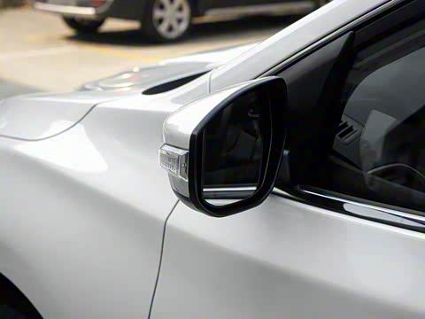 2016�� 1.6XV  CVT�����