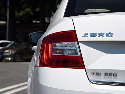 2017�� TSI280 DSG���а�