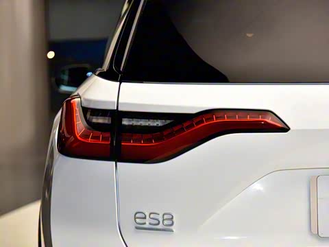 2018�� ��ʼ��