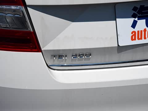 2017�� TSI280 DSG���а�