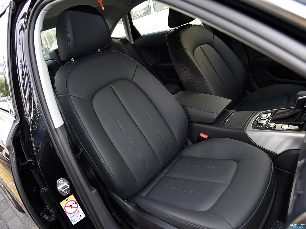 一汽-大众奥迪 奥迪a6l 2017款 tfsi 技术型 车厢座椅