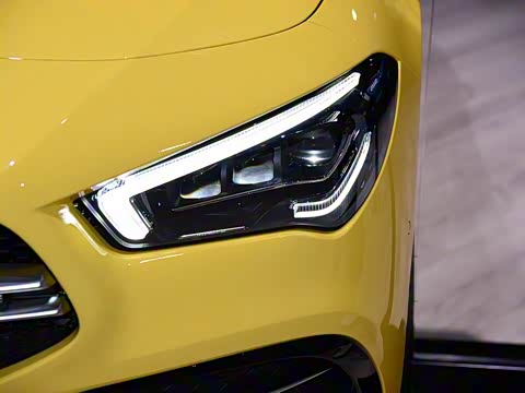 2020�� AMG CLA 35 4MATIC