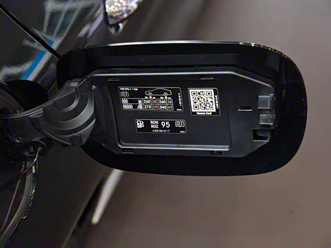 2020�� �Ŀ� C 260 L �˶���