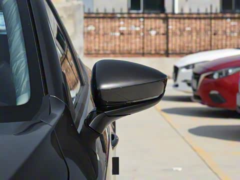 2020�� 2.0L �Զ��ʺ���