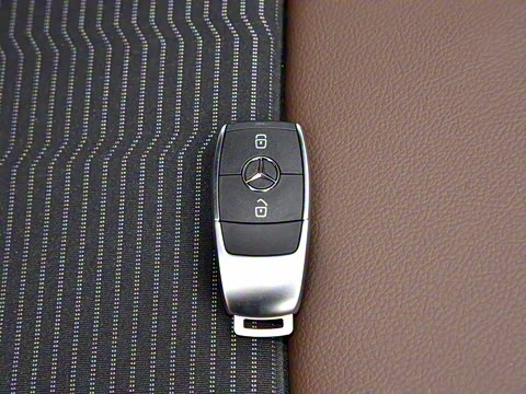 2021�� B 180 ʱ����