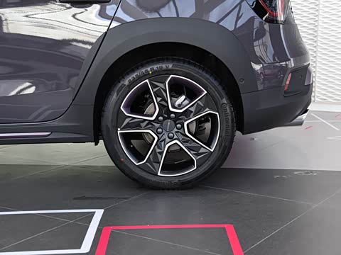 2019�� ���ܰ� 2.0T �Զ�����ҫPro�� ��VI