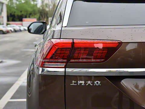 2019�� ;��X 380TSI ����������