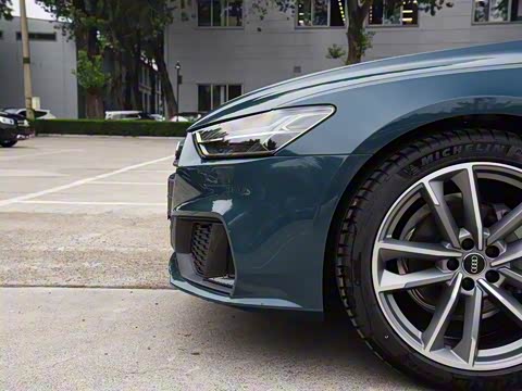 2020�� 40 TFSI ������