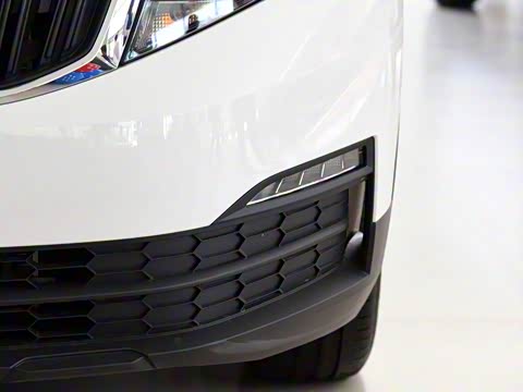 2018�� 1.5L �Զ���׼�� ��VI