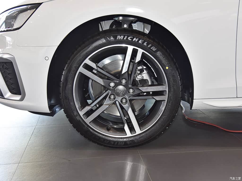 奥迪a4l 2020款 40 tfsi 豪华动感型 5562199图片_奥迪_汽车图库_汽车