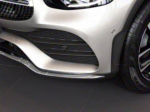 2020�� �Ŀ� GLC 300 L 4MATIC ������