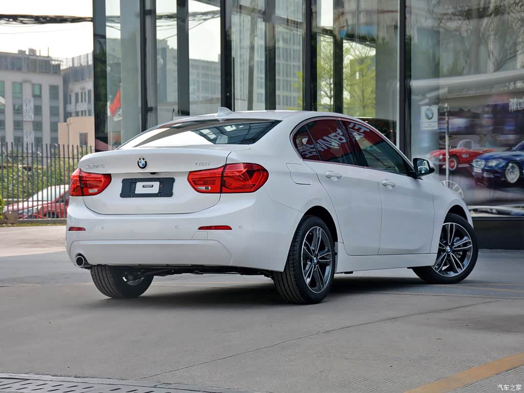 宝马1系 2019款 118i 时尚型 4735075图片_宝马_汽车图库_汽车之家