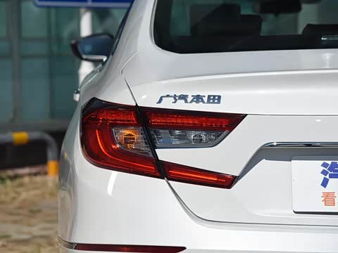 2018�� �񡤻춯 2.0L ���� ��V