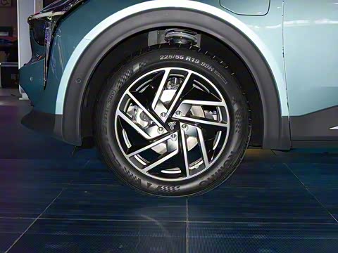 2020�� 520 U��������