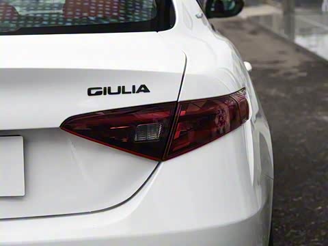 2020�� 2.0T 280HP ������