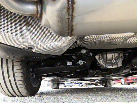 2021�� �Ŀ� 325i M�˶���ҹ��װ