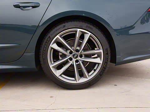 2020�� 40 TFSI ������