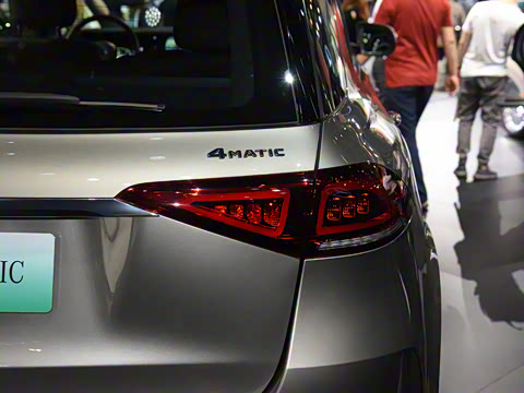 2021�� GLE 350 e 4MATIC ������