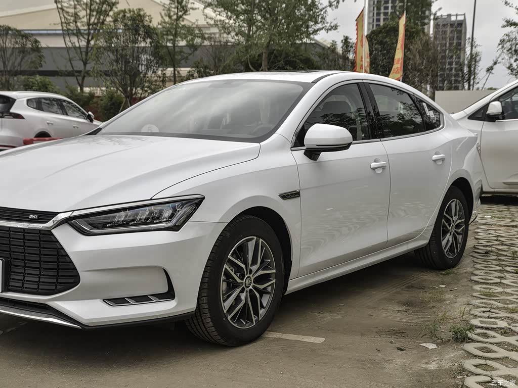 秦pro新能源 2019款 ev 超能版 高功率智联领动型 4901585图片_比亚迪