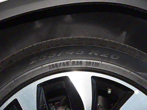 2019�� GLC 300 4MATIC ����SUV