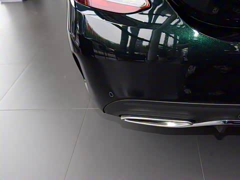 2020�� �Ŀ� C 260 L �˶���