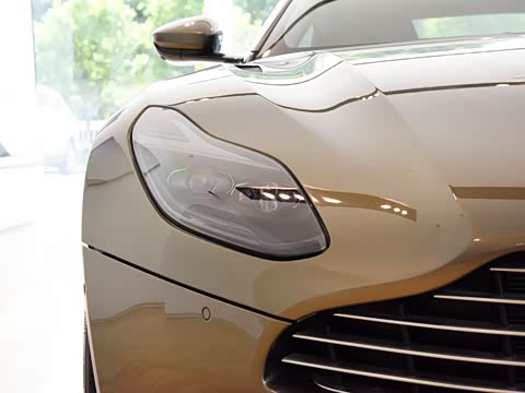 2019�� 4.0T V8 Coupe