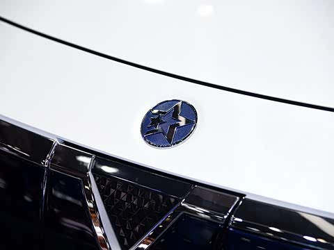 2019�� ������������