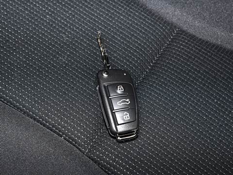 2018�� 30 TFSI ������ذ�