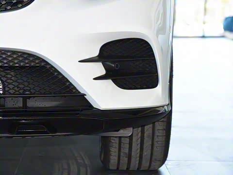 2019�� GLC 300 4MATIC ����SUV