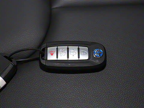 2020�� 1.6L XL CVT������