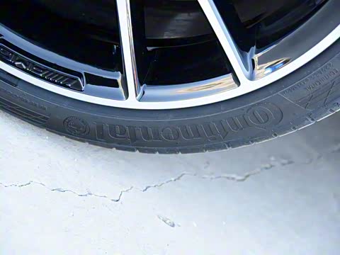 2019�� C 260 4MATIC ���ܳ�