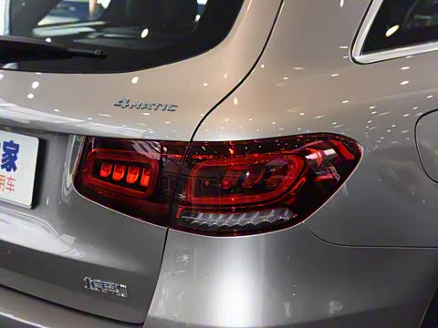 2020�� �Ŀ� GLC 300 L 4MATIC ������