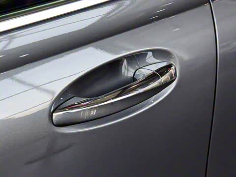 2020�� �Ŀ� GLB 200 ʱ����