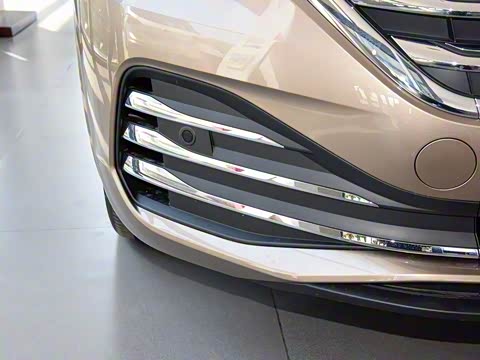 2020�� 380TSI ����