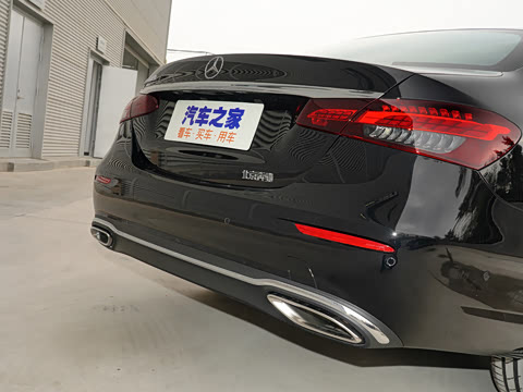 2021�� �Ŀ� E 300 L �����