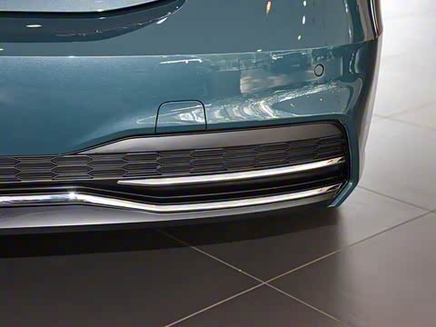 2020�� 40 TFSI ������