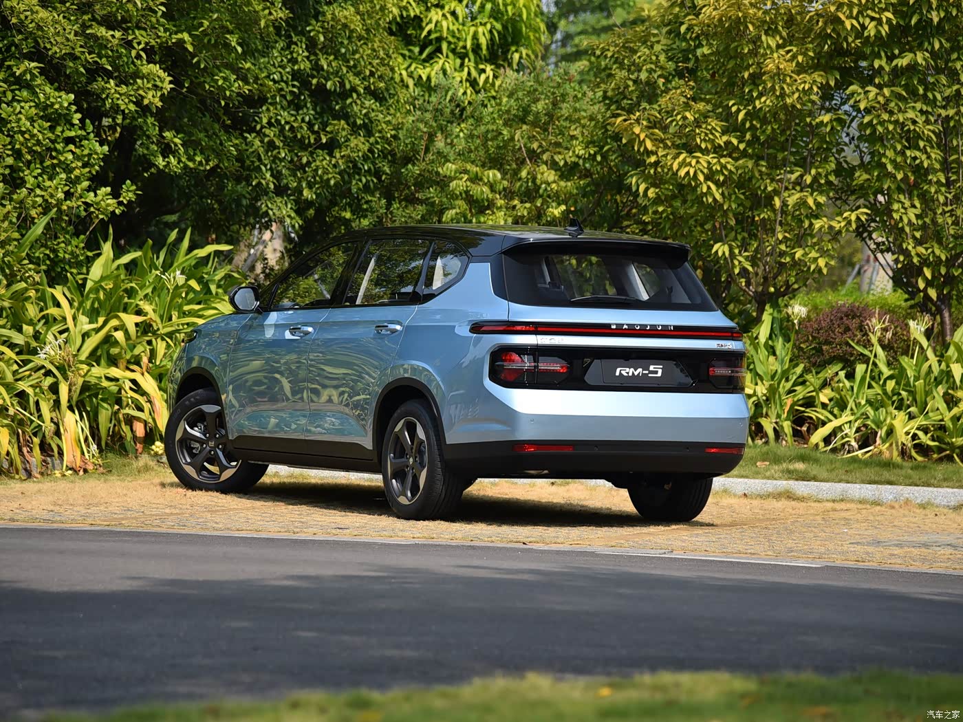汽车之家>汽车图片>宝骏>宝骏rm-5>2019款1.