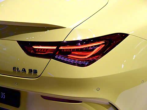 2020�� AMG CLA 35 4MATIC