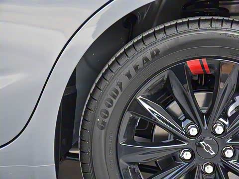 2019�� Redline 320T ˫���ˬ��� ��VI