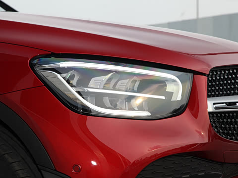 2021�� GLC 260 L 4MATIC ������