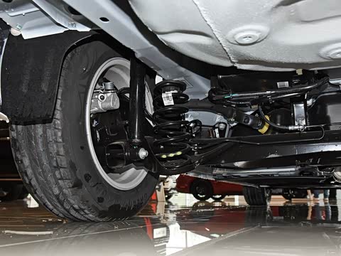 2019�� �Ŀ� 1.5L �Զ������ͣ�̥ѹ��⣩ ��VI