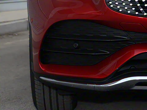 2021�� GLC 260 L 4MATIC ������