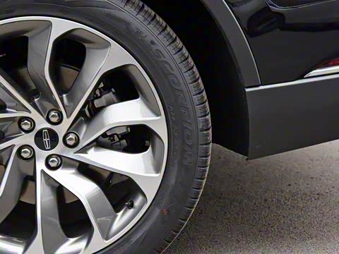 2020�� 3.0T V6 ����������