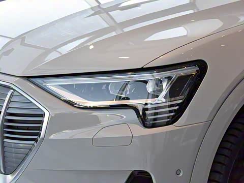 2019�� 55 quattro ʱ����