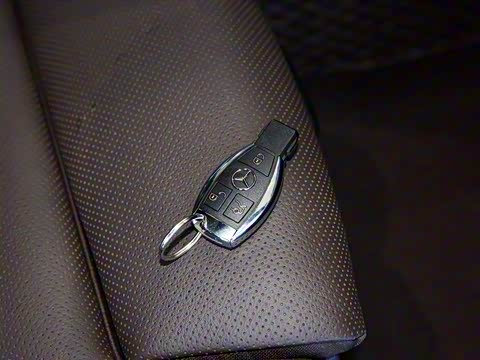 2018�� �Ŀ� GLC 300 4MATIC ������