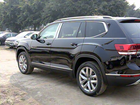 2020�� �Ŀ� 530 V6 ��������콢��